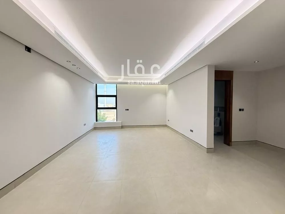 5 bedroom villa in Al Mahdiyyah 13