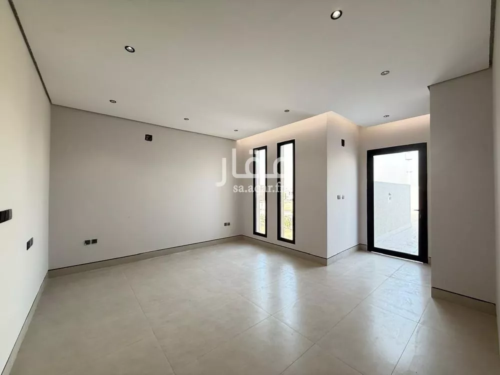 5 bedroom villa in Al Mahdiyyah 22