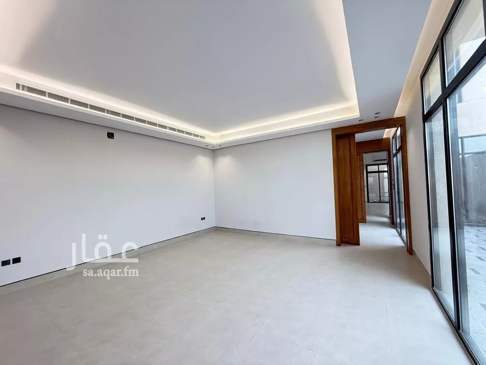5 bedroom villa in Al Mahdiyyah 26