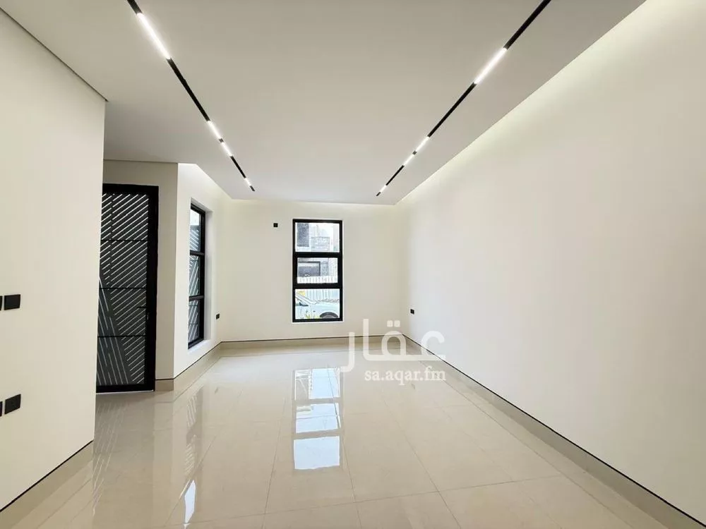5 bedroom villa in Al Mahdiyyah 11