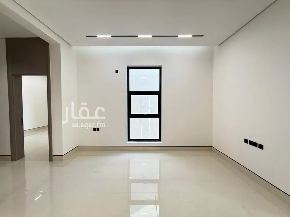 5 bedroom villa in Al Mahdiyyah 20