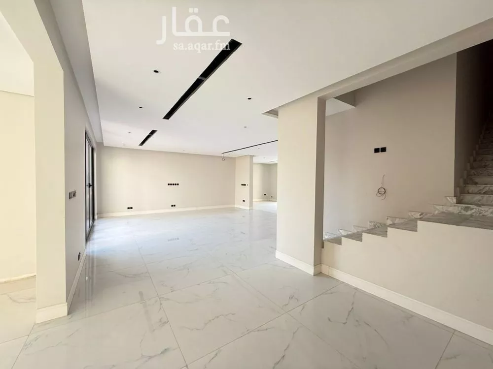 5 bedroom villa in Al Mahdiyyah 21