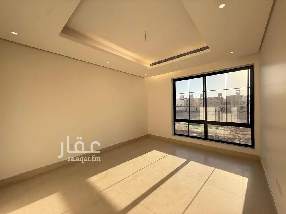 6 bedroom villa in Al Mahdiyyah 11