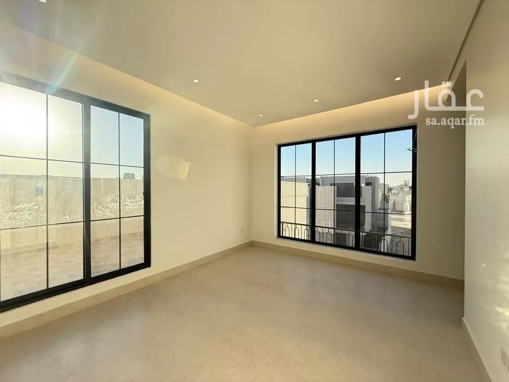 6 bedroom villa in Al Mahdiyyah 6