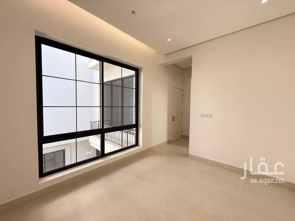 6 bedroom villa in Al Mahdiyyah 8