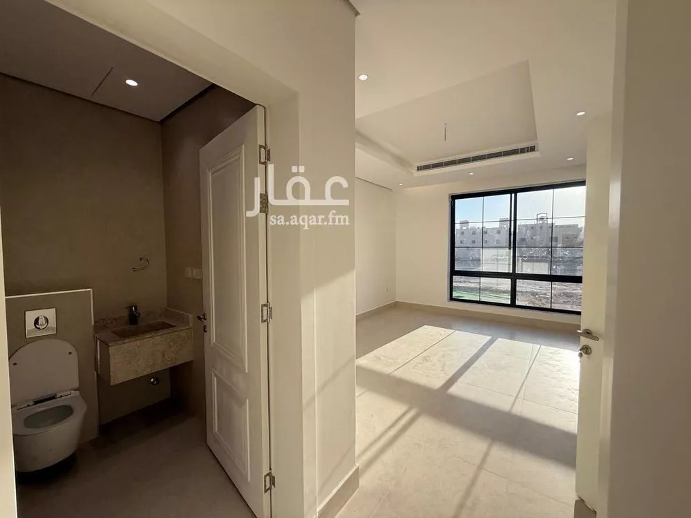 6 bedroom villa in Al Mahdiyyah 10