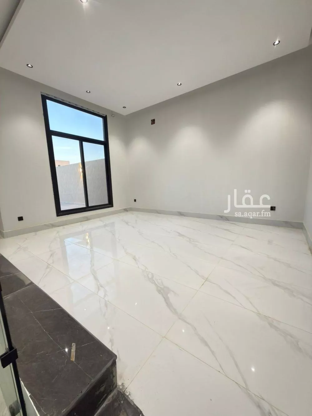 5 bedroom villa in Dhahrat Namar 22