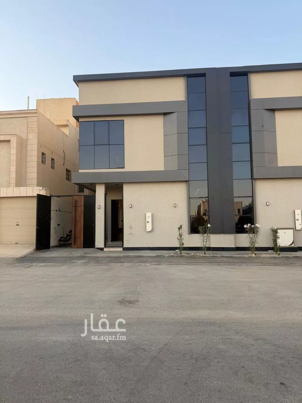 5 bedroom villa in Al Mahdiyyah 2