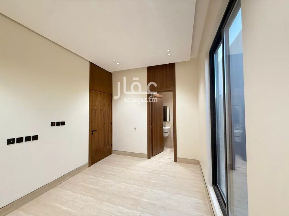 5 bedroom villa in Al Mahdiyyah 14