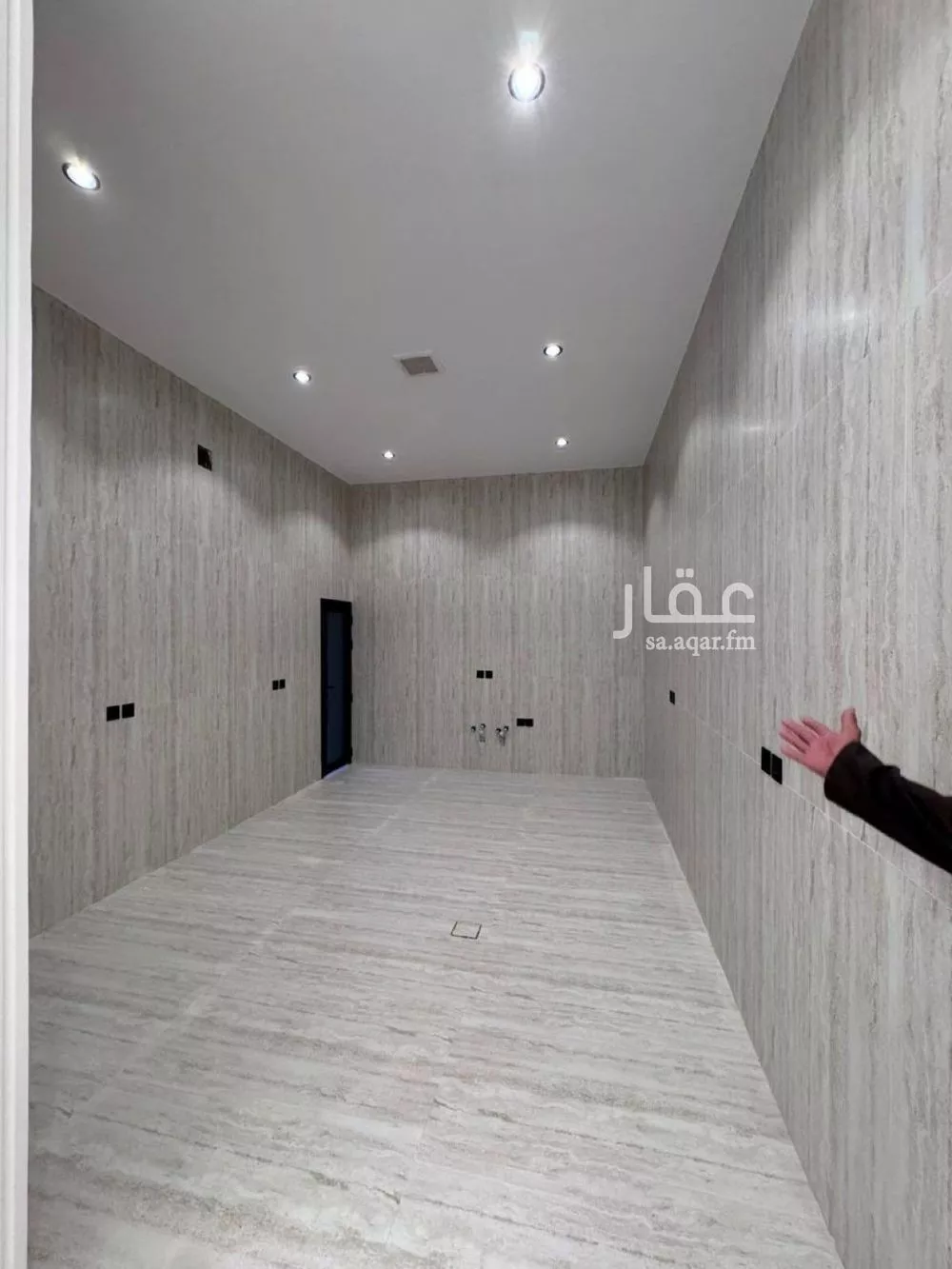5 bedroom villa in Al Mahdiyyah 7