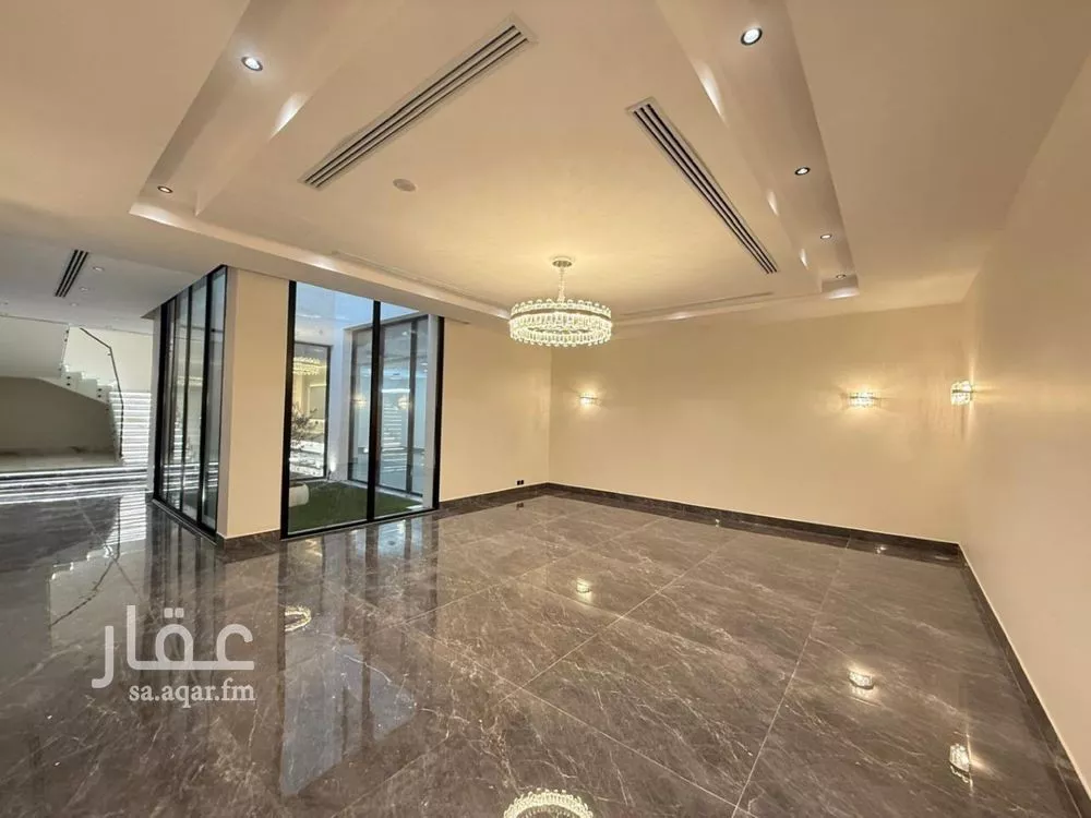 6 bedroom villa in Al Mahdiyyah 22