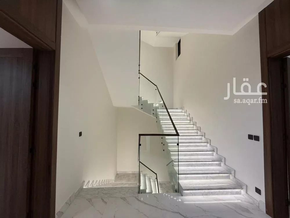 6 bedroom villa in Al Mahdiyyah 6