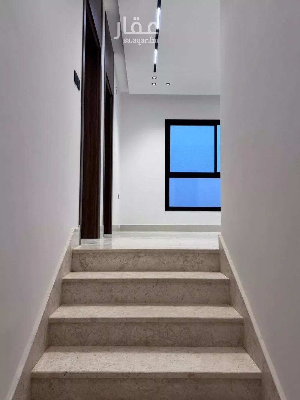 4 bedroom villa in Al Mahdiyyah 8
