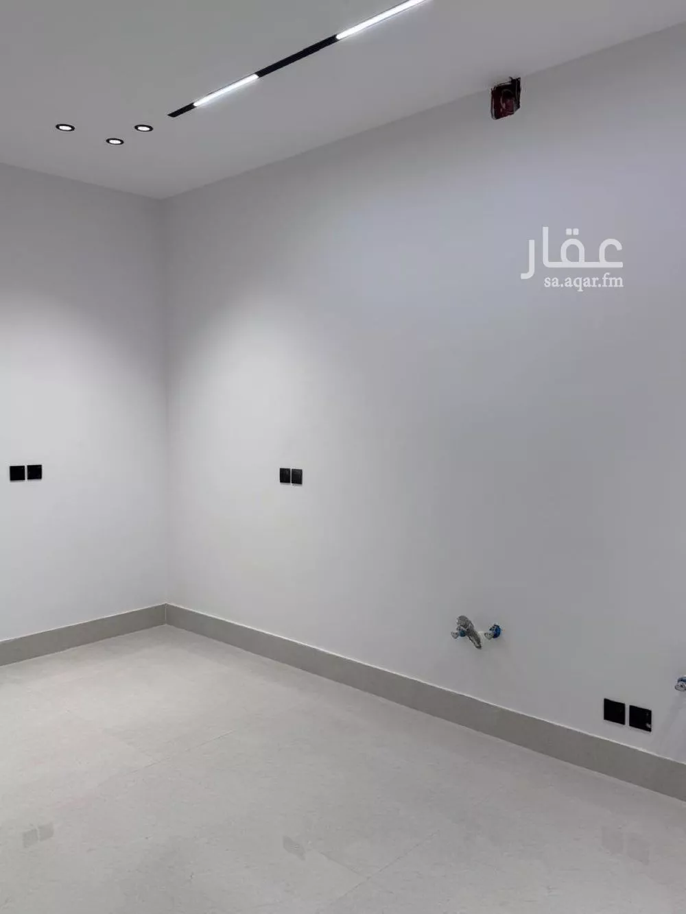 4 bedroom villa in Al Mahdiyyah 10