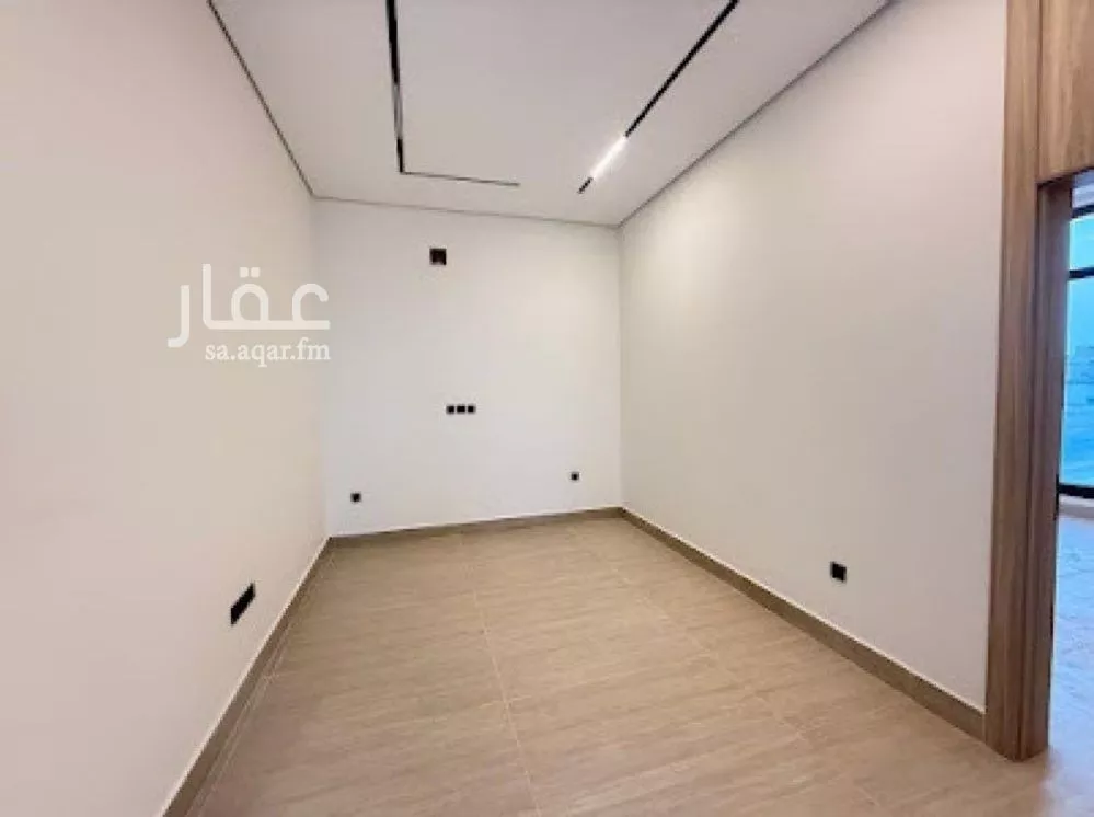 5 bedroom villa in Al Mahdiyyah 7