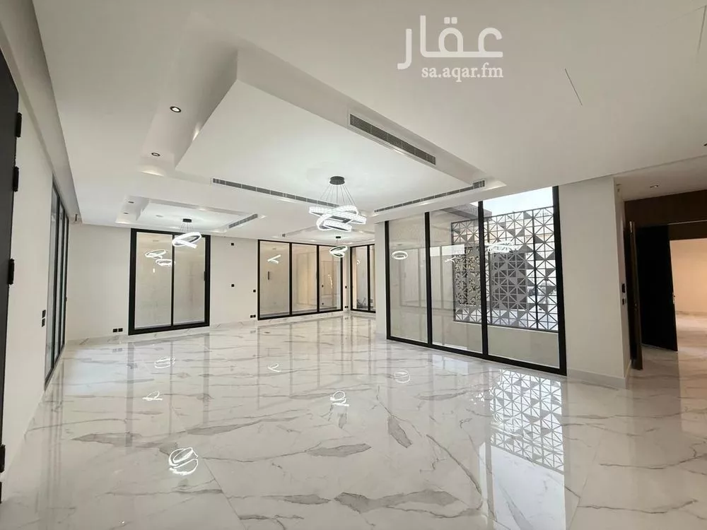 6 bedroom villa in Al Mahdiyyah 12