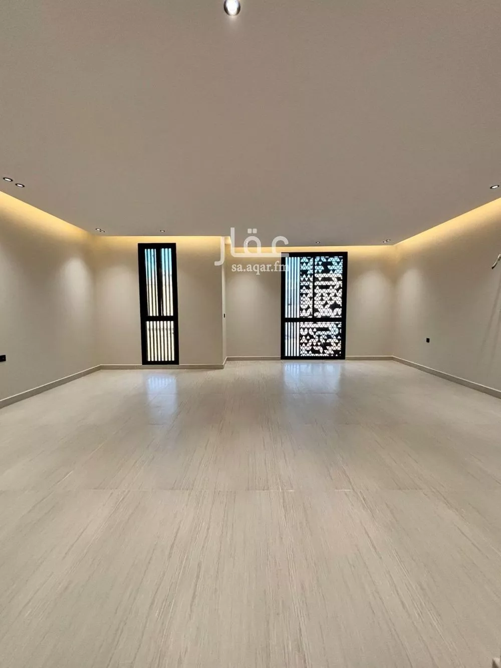 5 bedroom villa in Al Mahdiyyah 22