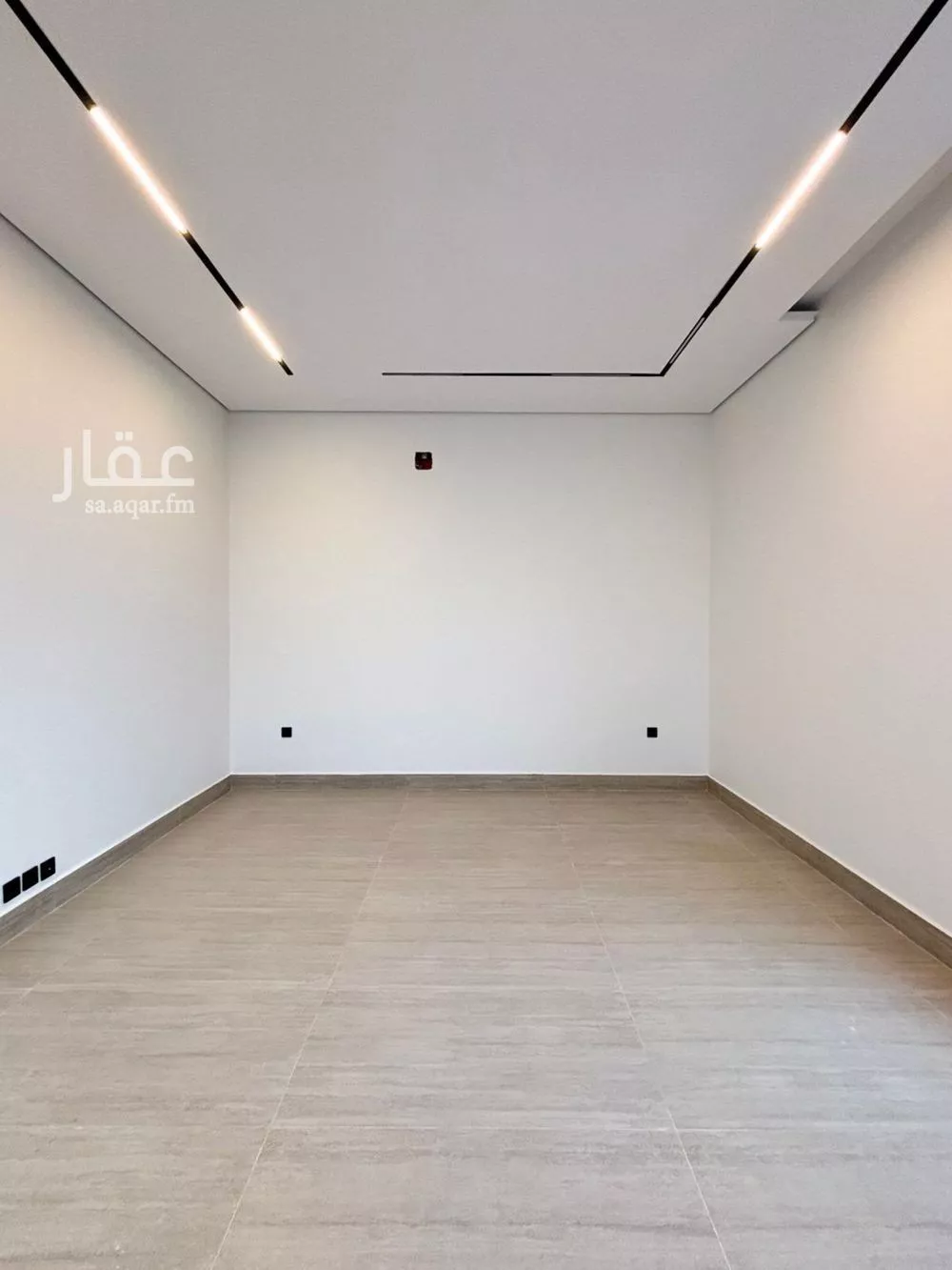 فيلا 5 غرف في المهدية 6