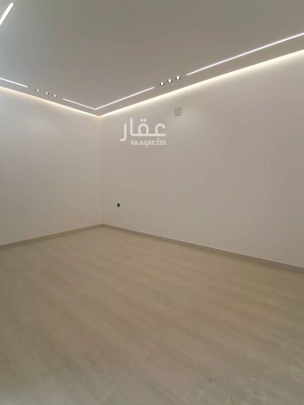 6 bedroom villa in Al Uraija Al Gharbiyah 3