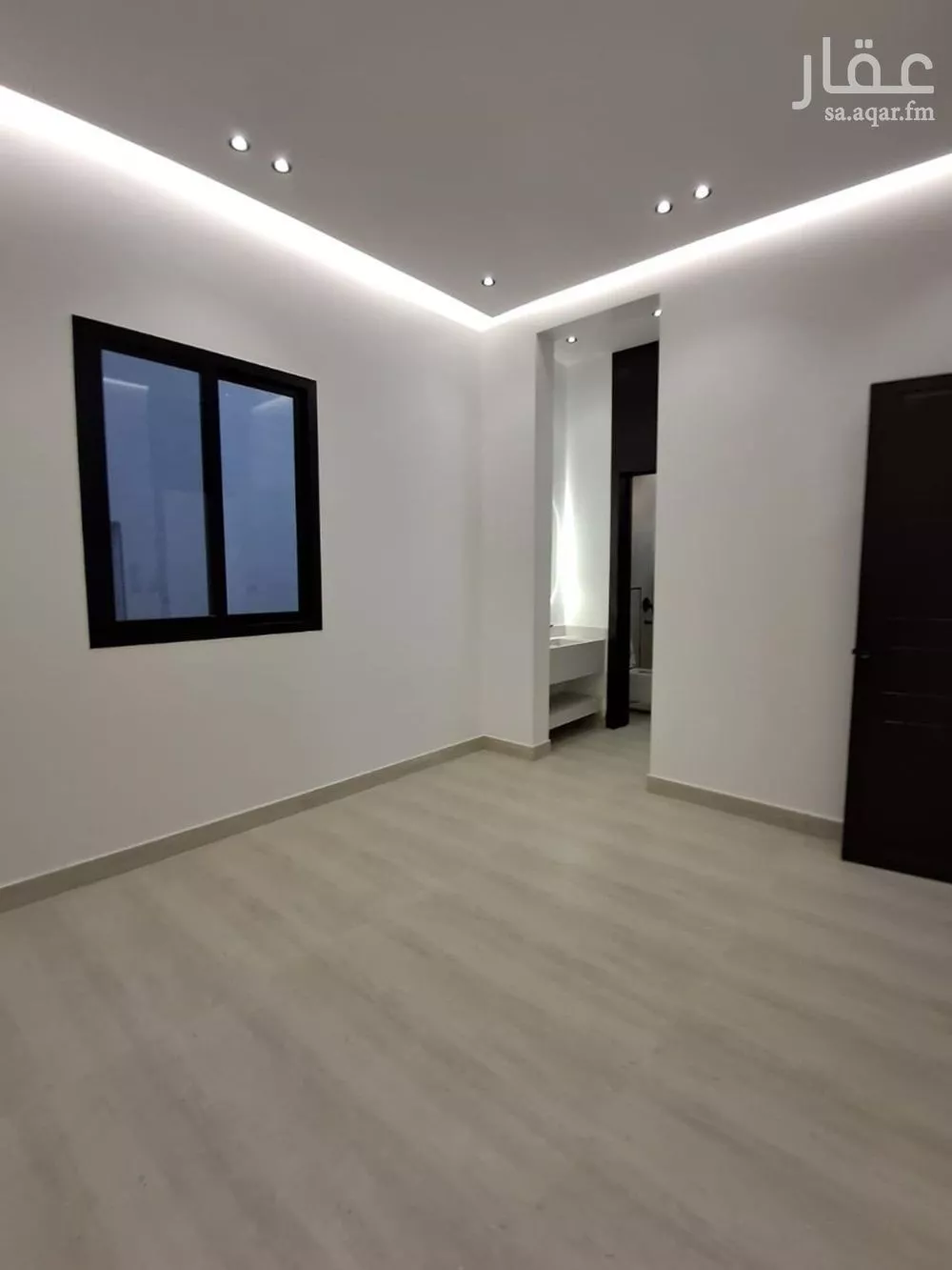6 bedroom villa in Al Uraija Al Gharbiyah 8