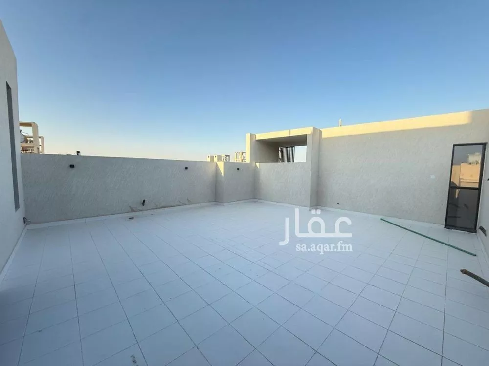 4 bedroom villa in Al Mahdiyyah 11