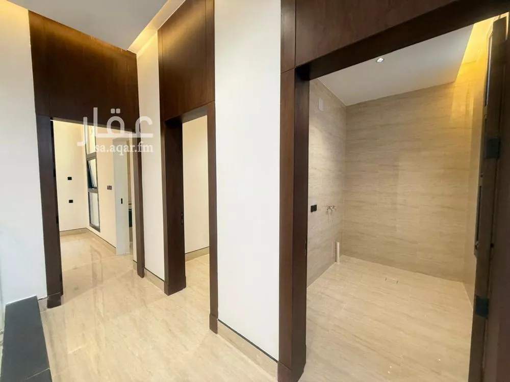 4 bedroom villa in Al Mahdiyyah 23