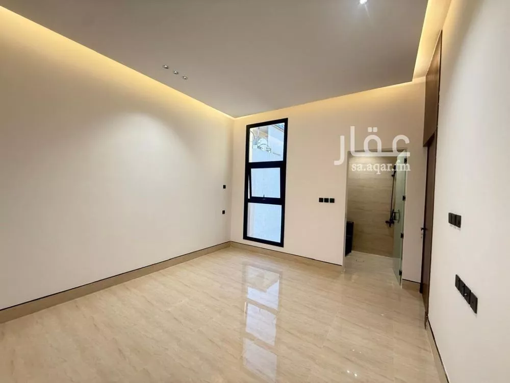 4 bedroom villa in Al Mahdiyyah 9