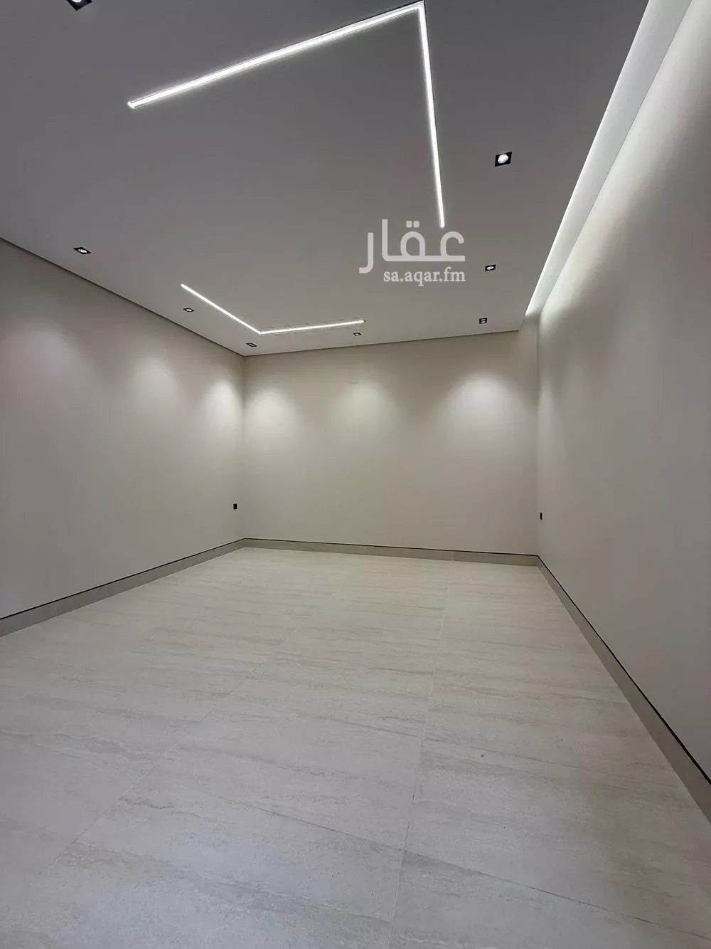 4 bedroom villa in Al Rimal 2