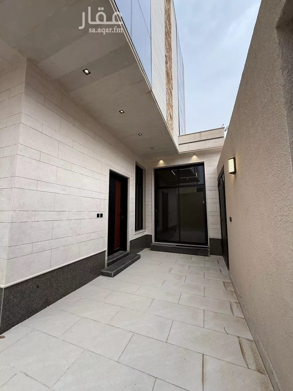 4 bedroom villa in Al Rimal 5