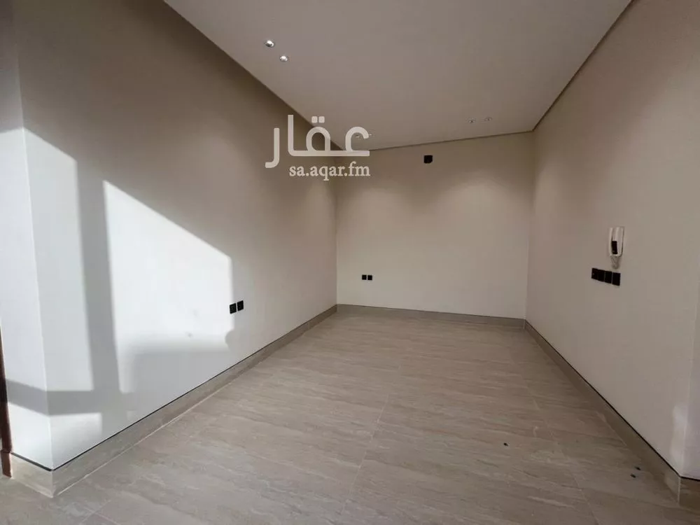 6 bedroom villa in Al Mahdiyyah 18