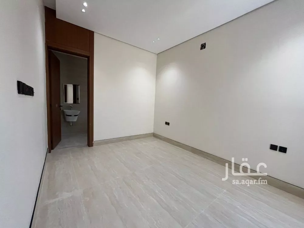 6 bedroom villa in Al Mahdiyyah 21