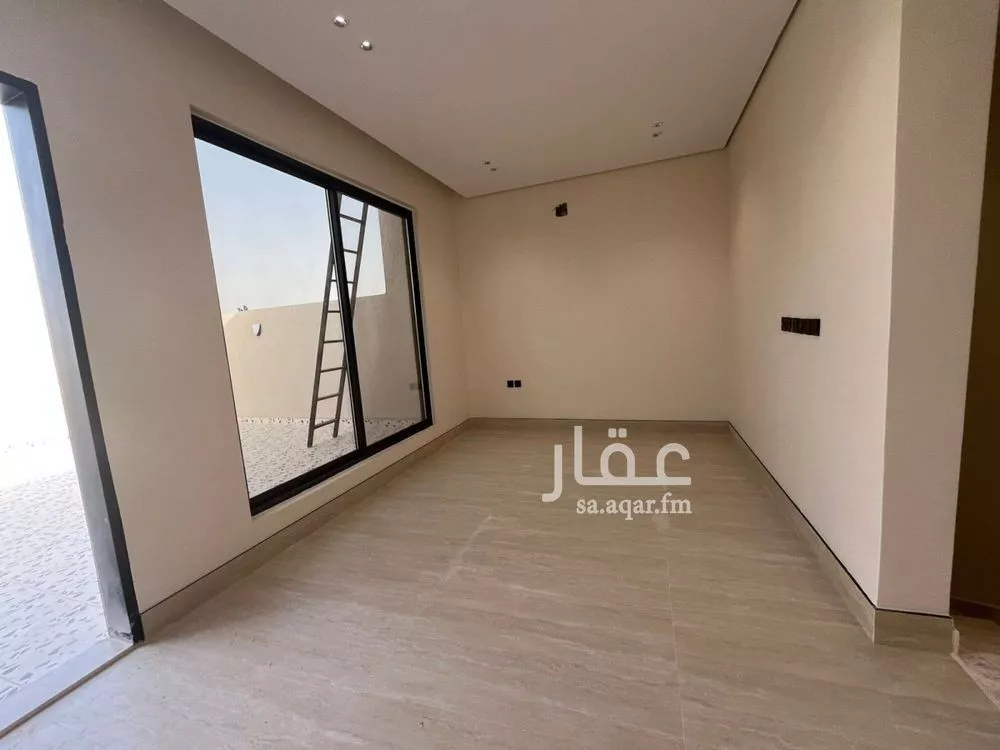 6 bedroom villa in Al Mahdiyyah 22