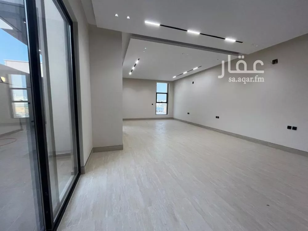 6 bedroom villa in Al Mahdiyyah 27