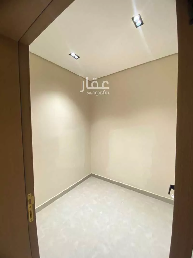 3 bedroom apartment in Hajar, Eastern Province 8