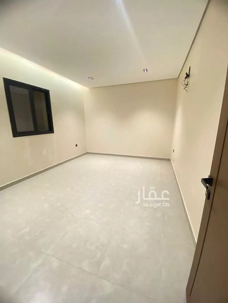 3 bedroom apartment in Hajar, Eastern Province 6