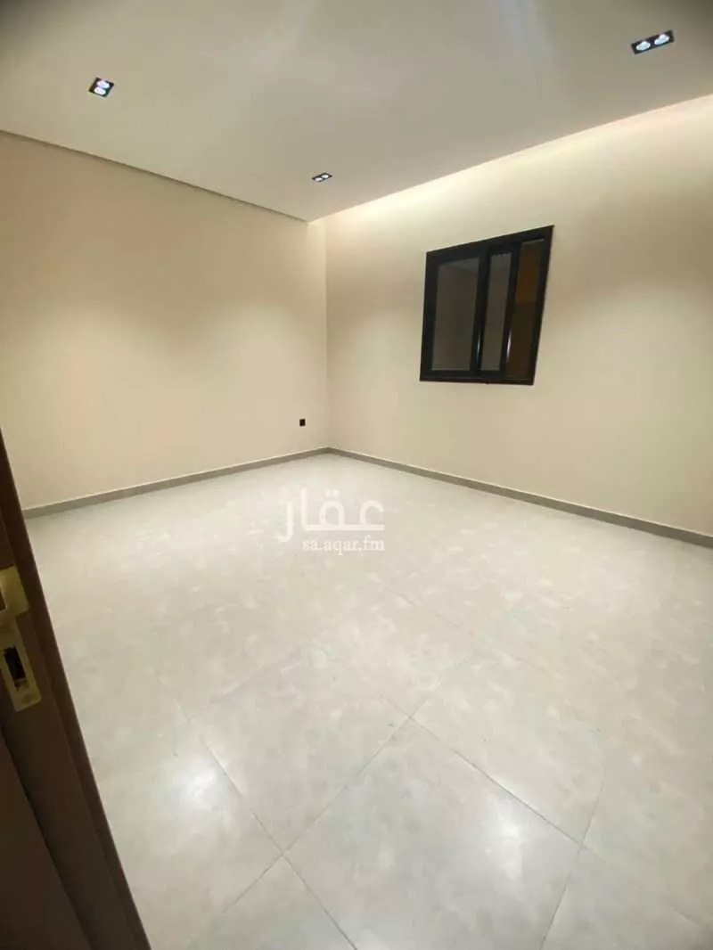 3 bedroom apartment in Hajar, Eastern Province 5