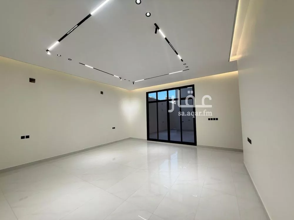 6 bedroom villa in Al Mahdiyyah 11