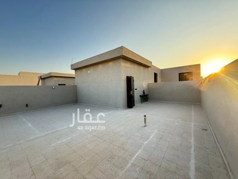 6 bedroom villa in Al Mahdiyyah 27