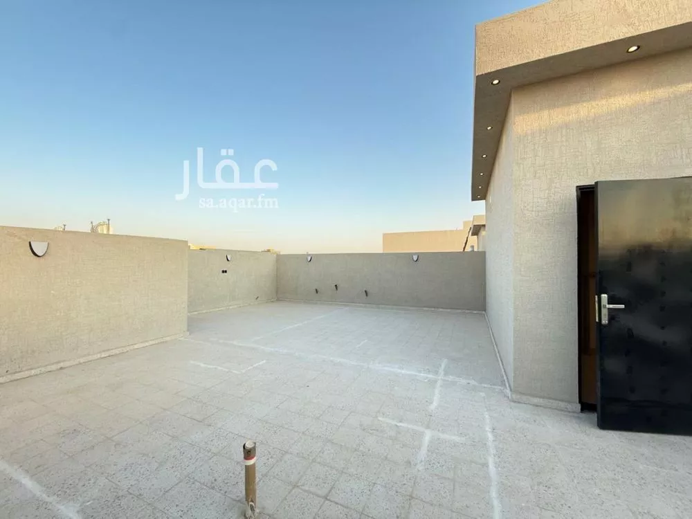 6 bedroom villa in Al Mahdiyyah 28