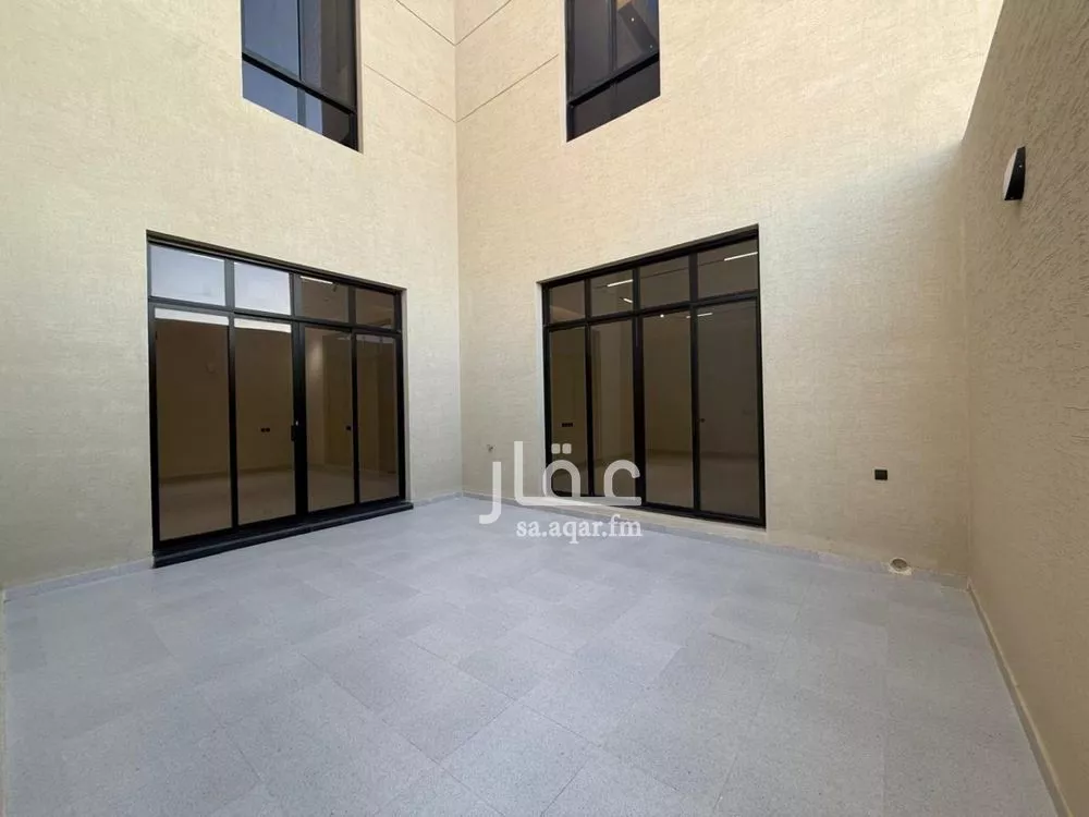 6 bedroom villa in Al Mahdiyyah 6