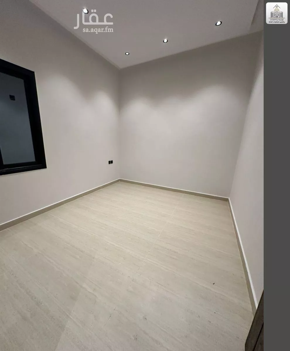 8 bedroom villa in Al Janadriyah 3