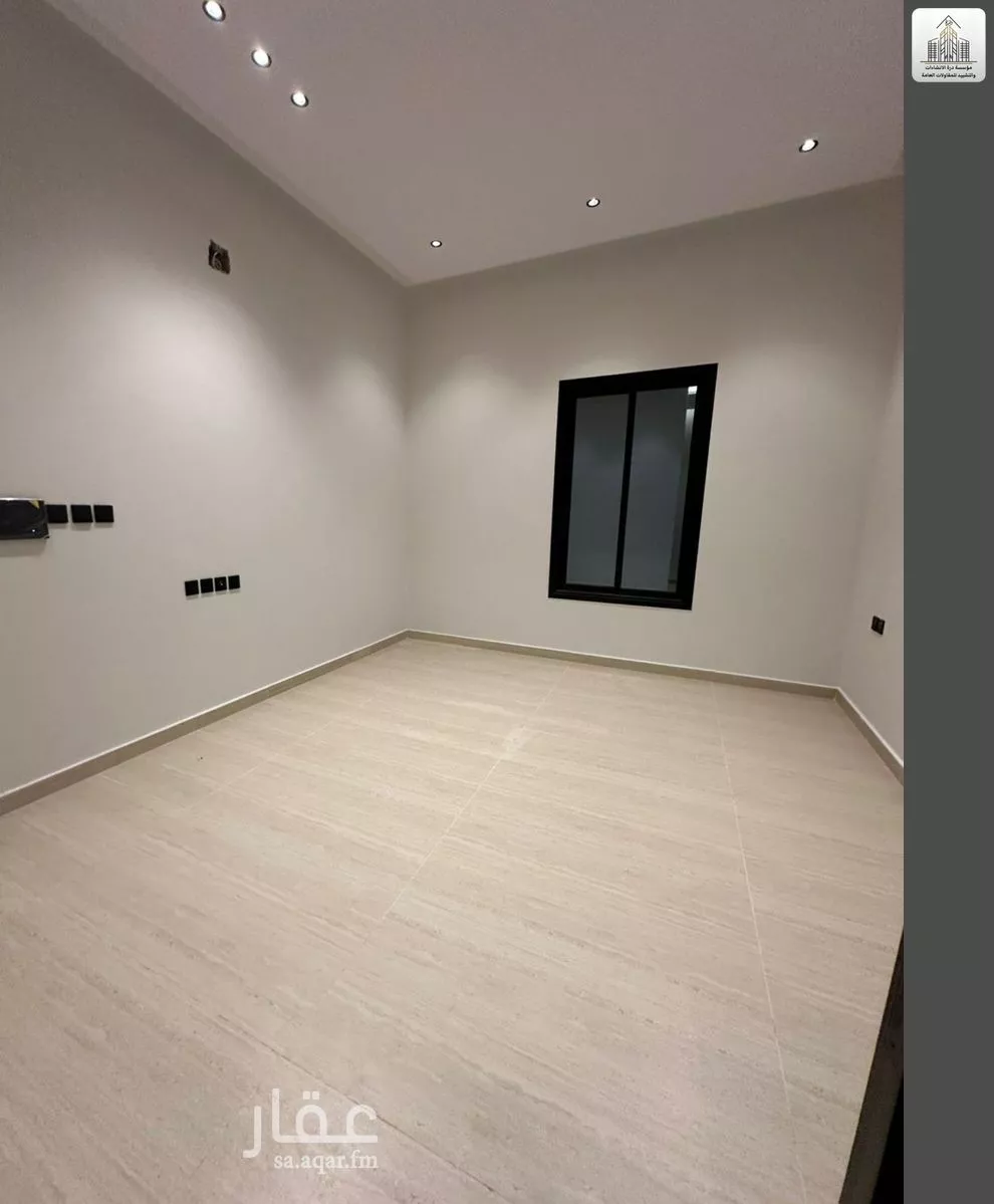 8 bedroom villa in Al Janadriyah 5