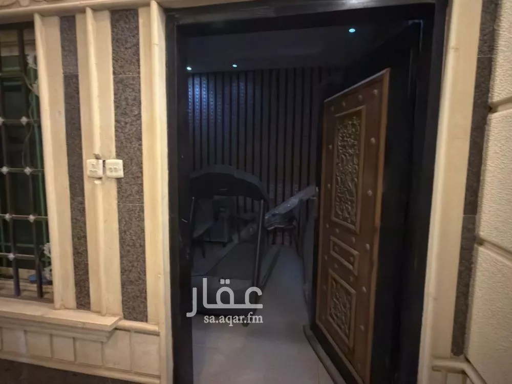 6 bedroom villa in Al Rimal 12