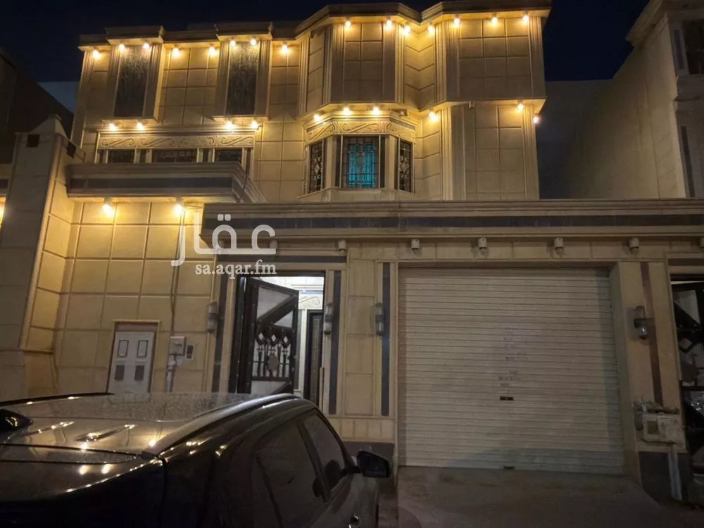 6 bedroom villa in Al Rimal 17