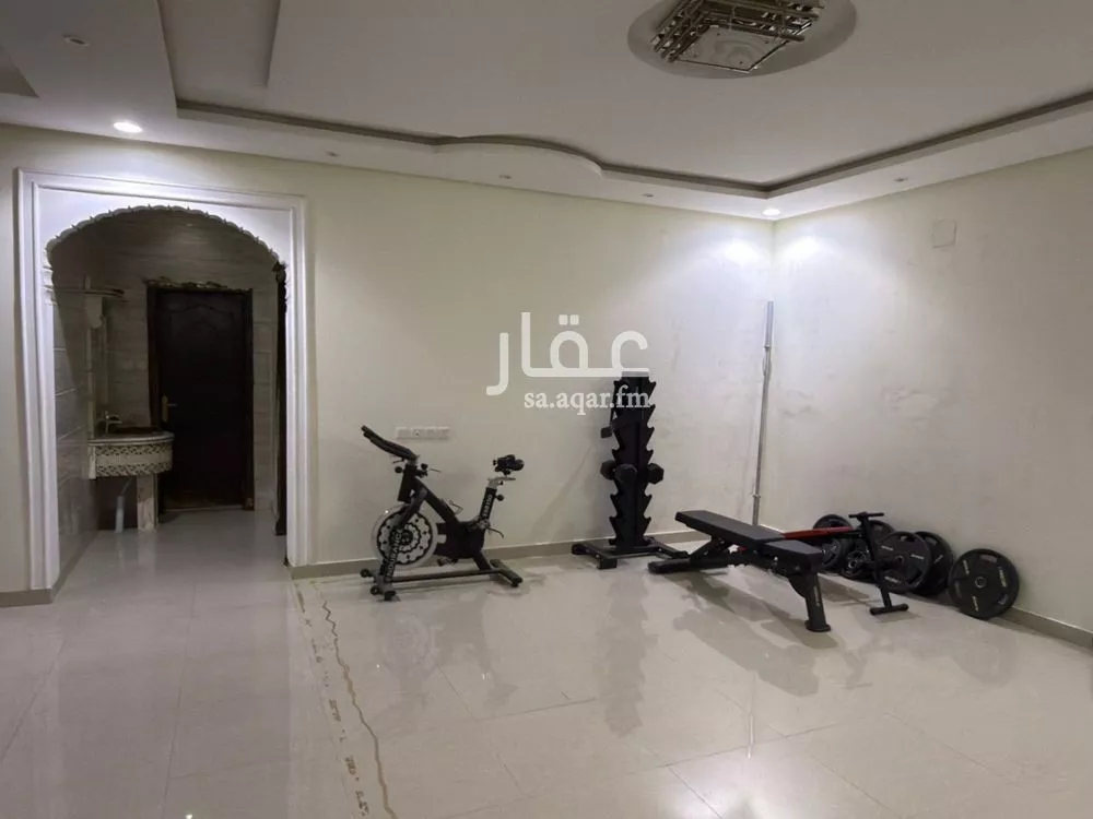 6 bedroom villa in Al Rimal 7