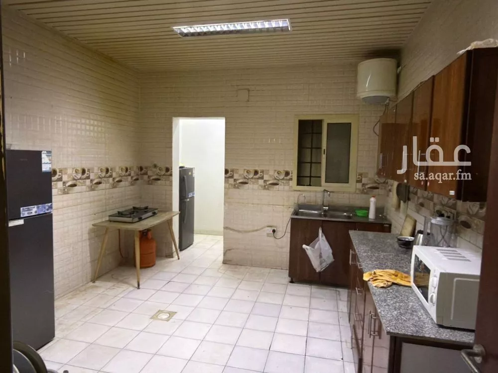 6 bedroom villa in Al Rimal 9
