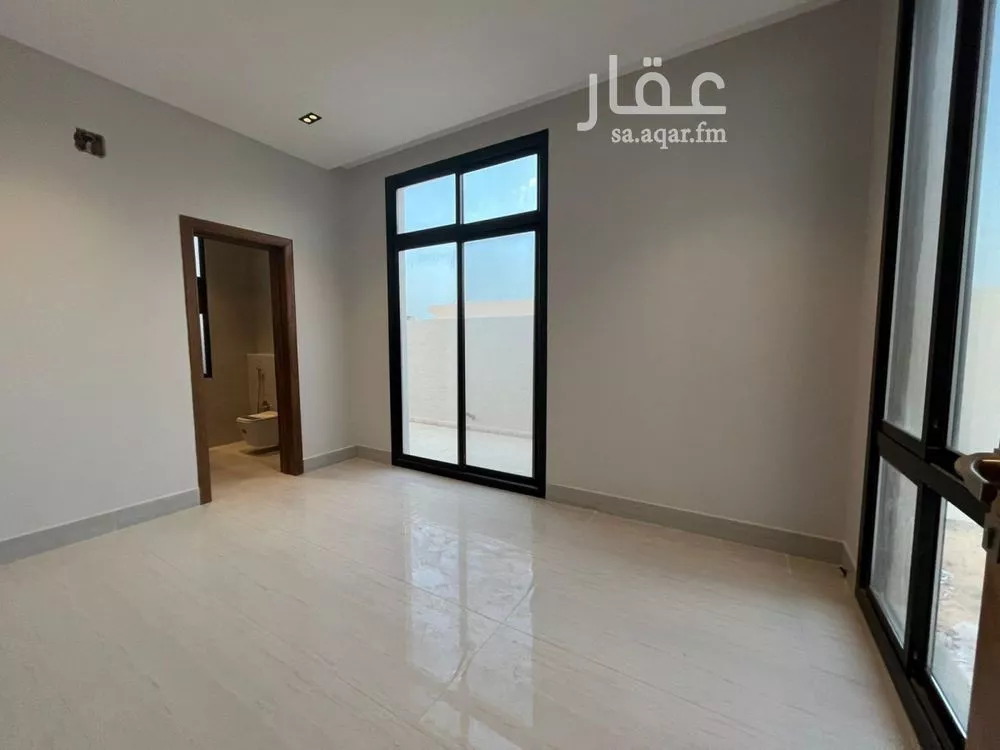 4 bedroom villa in Al Mahdiyyah 19