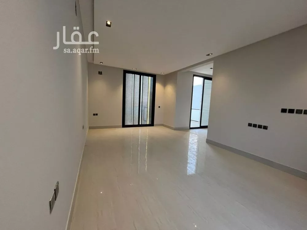 4 bedroom villa in Al Mahdiyyah 21