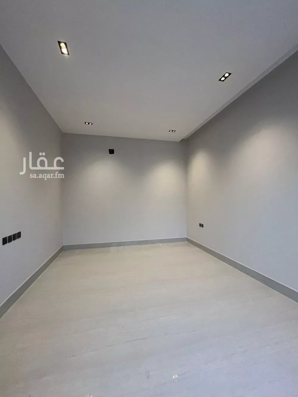 4 bedroom villa in Al Mahdiyyah 8