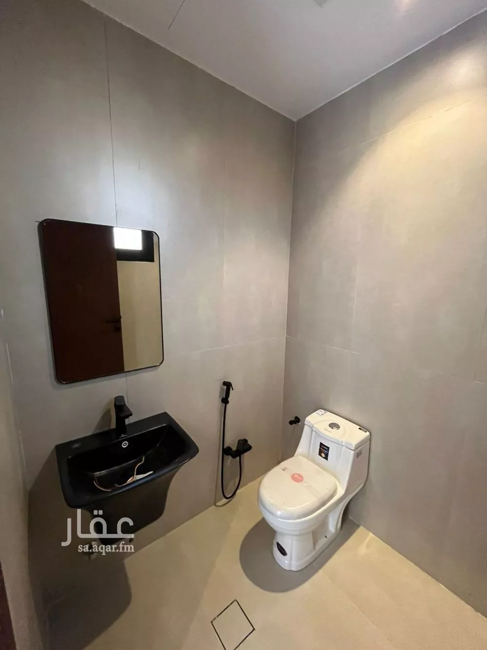 6 bedroom villa in Al Mahdiyyah 26